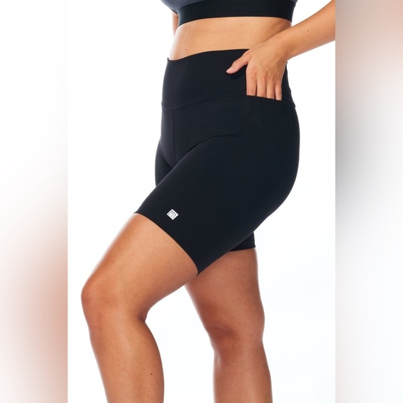 WYN BY MALO 6” SHORTS BUNDLE SIZE XS - Picture 6 of 14